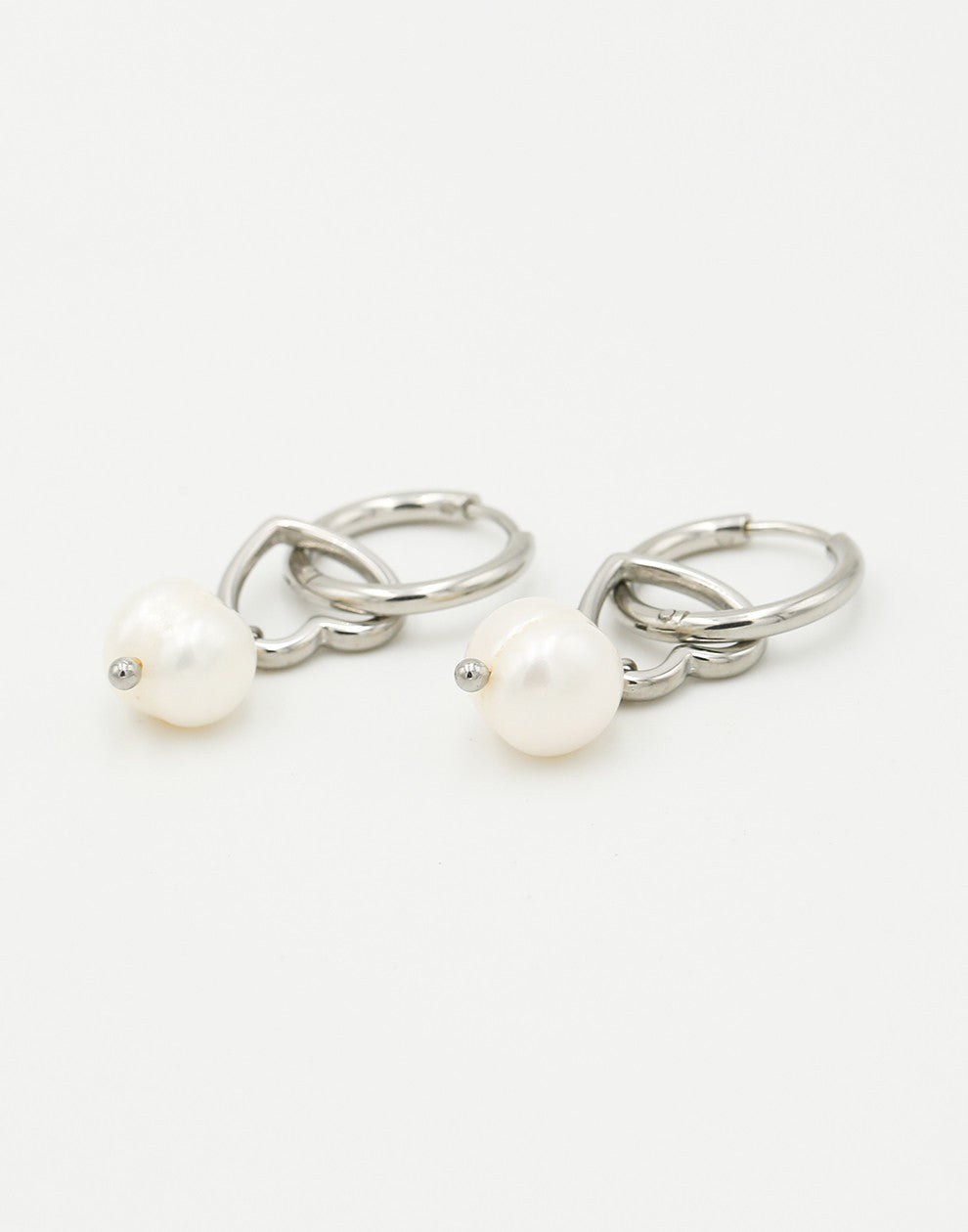 earring heart with pearl silver-colored