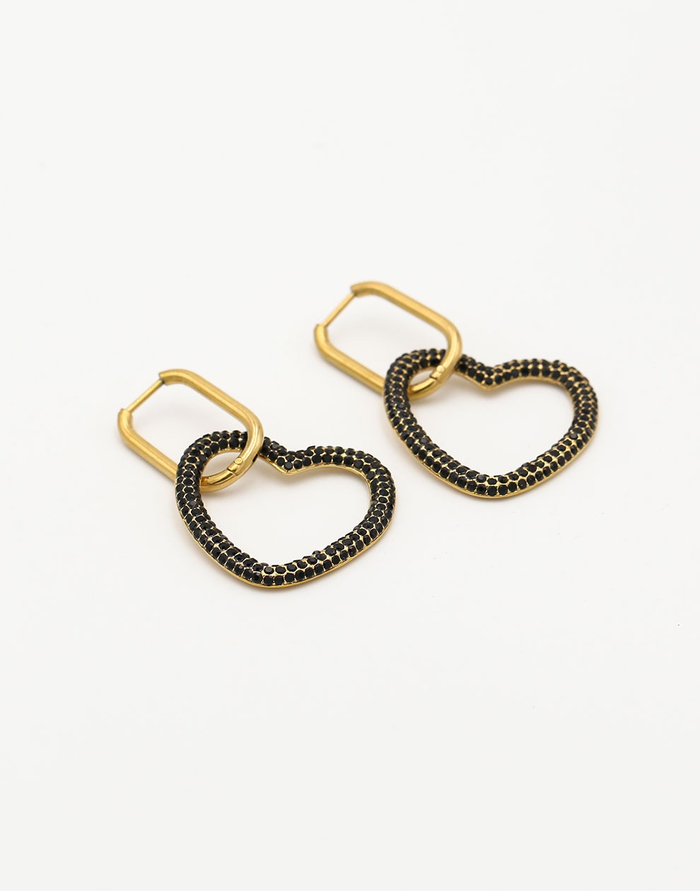 Black zirconia heart earrings