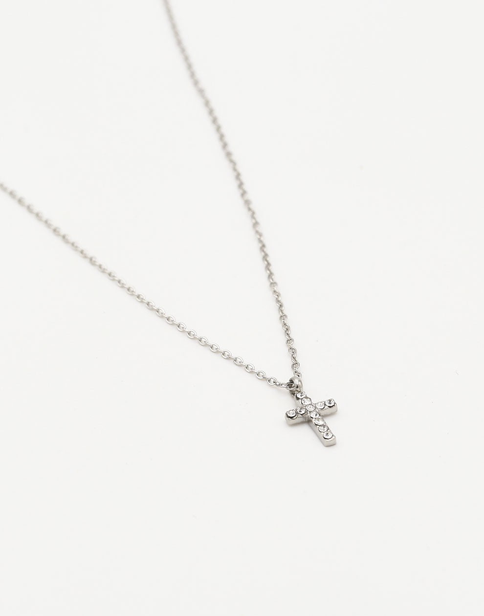 ketting kruisje steentjes zilverkleurig