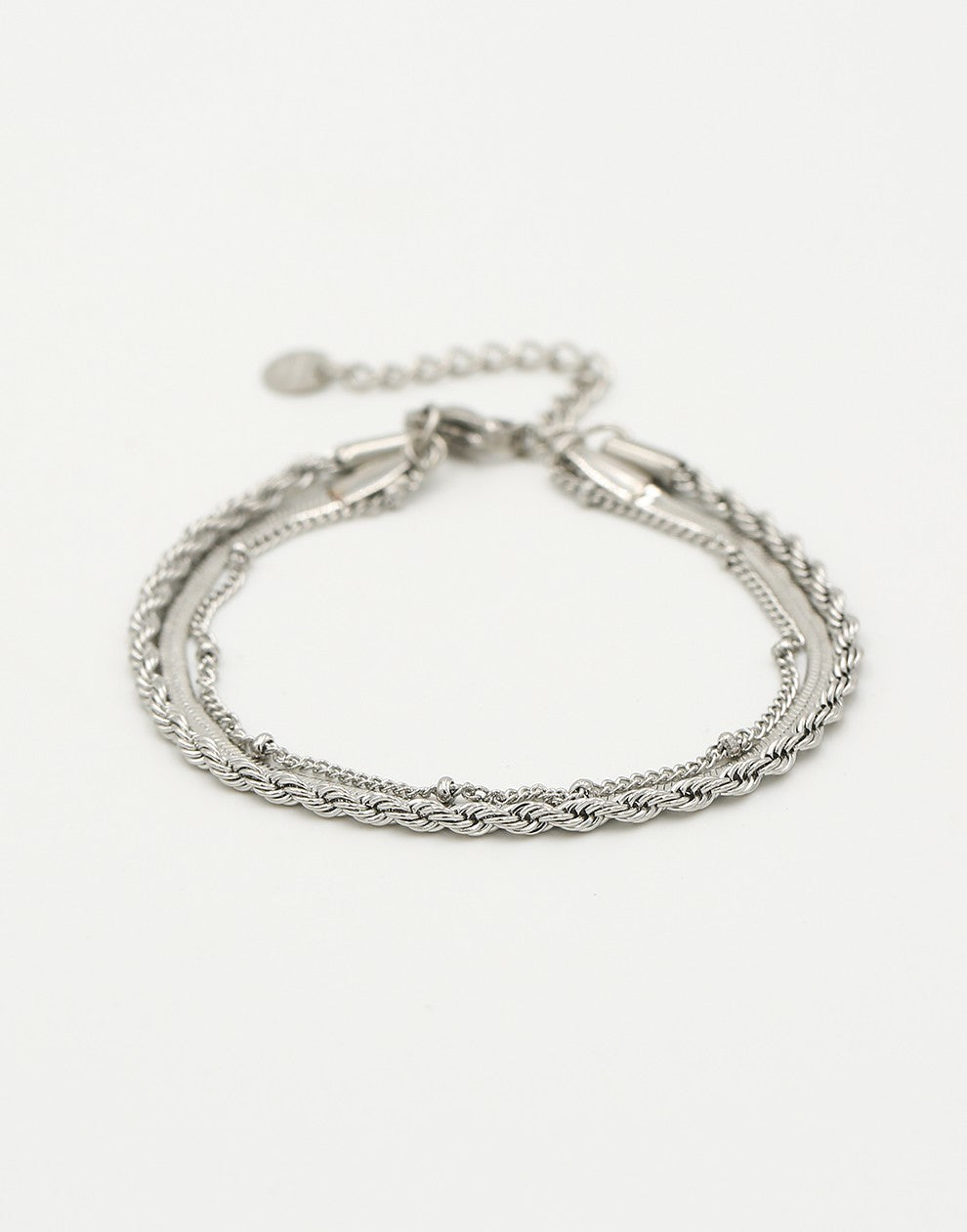 schakelarmband triple zilverkleurig