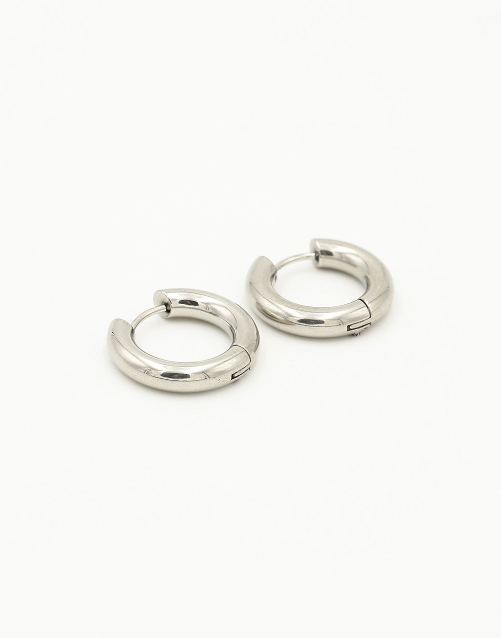 zilverkleurige dikke oorringen 20mm