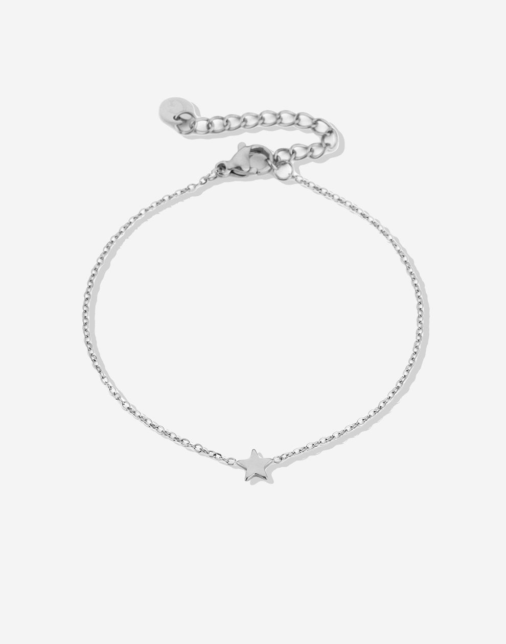Armband kleine ster zilverkleurig