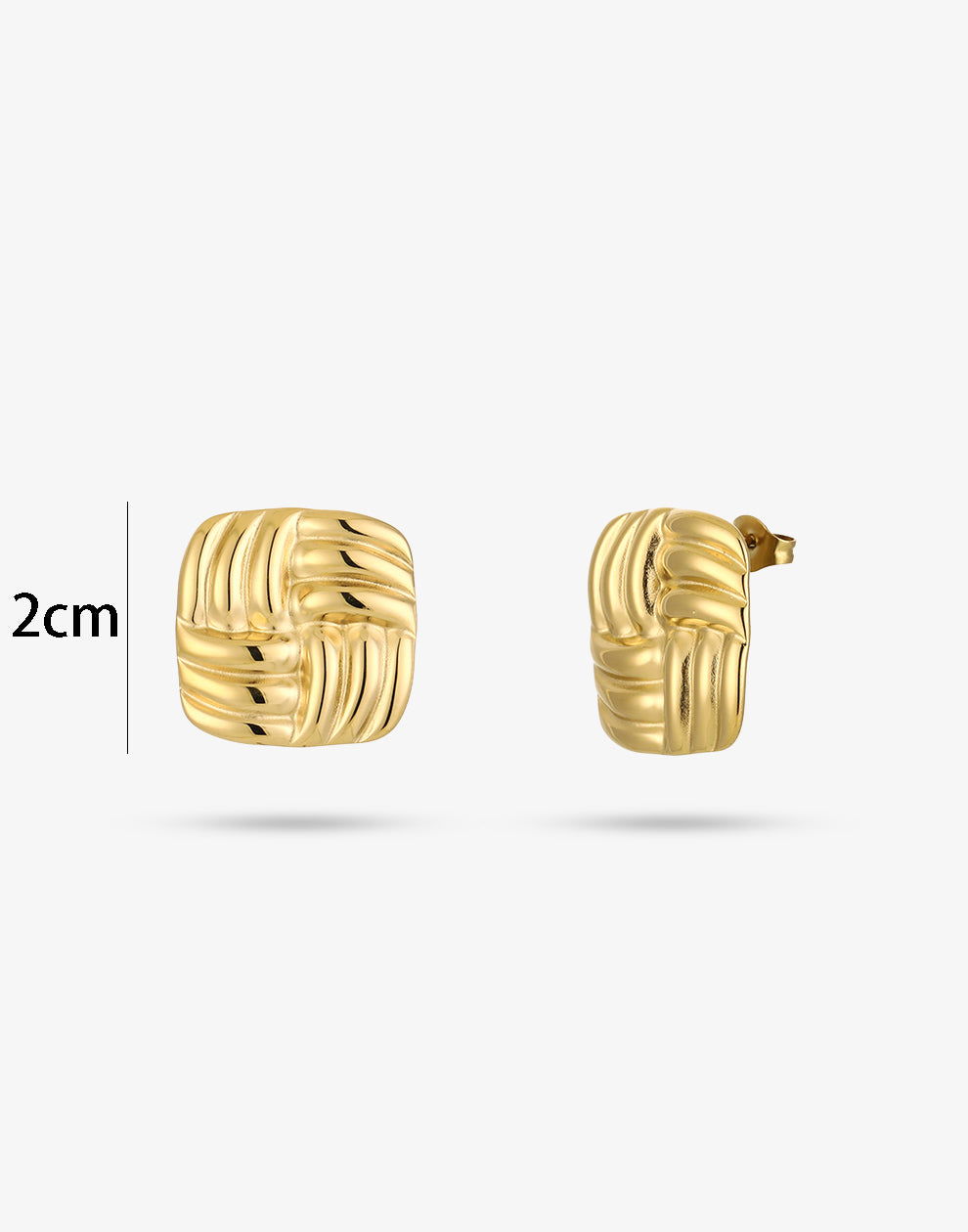 Vierkante statement studs 2cm goudkleurig
