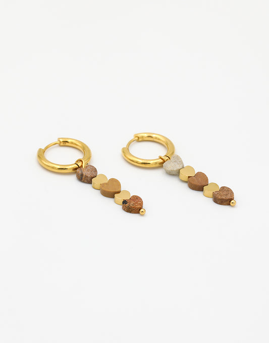 Oorringen verschillende hartjes beige