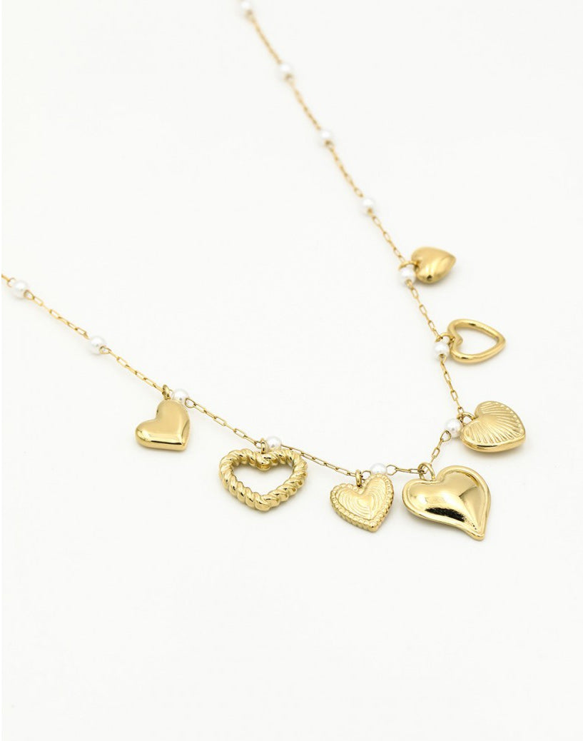 parelketting met love bedels (armband)