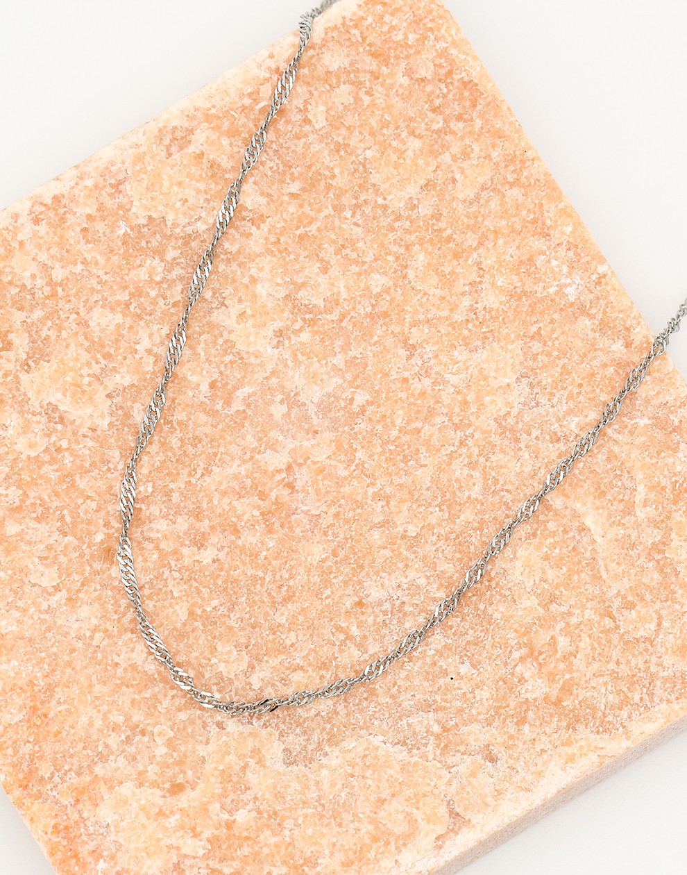 Fijn gedraaide schakelketting 45cm lang zilverkleurig