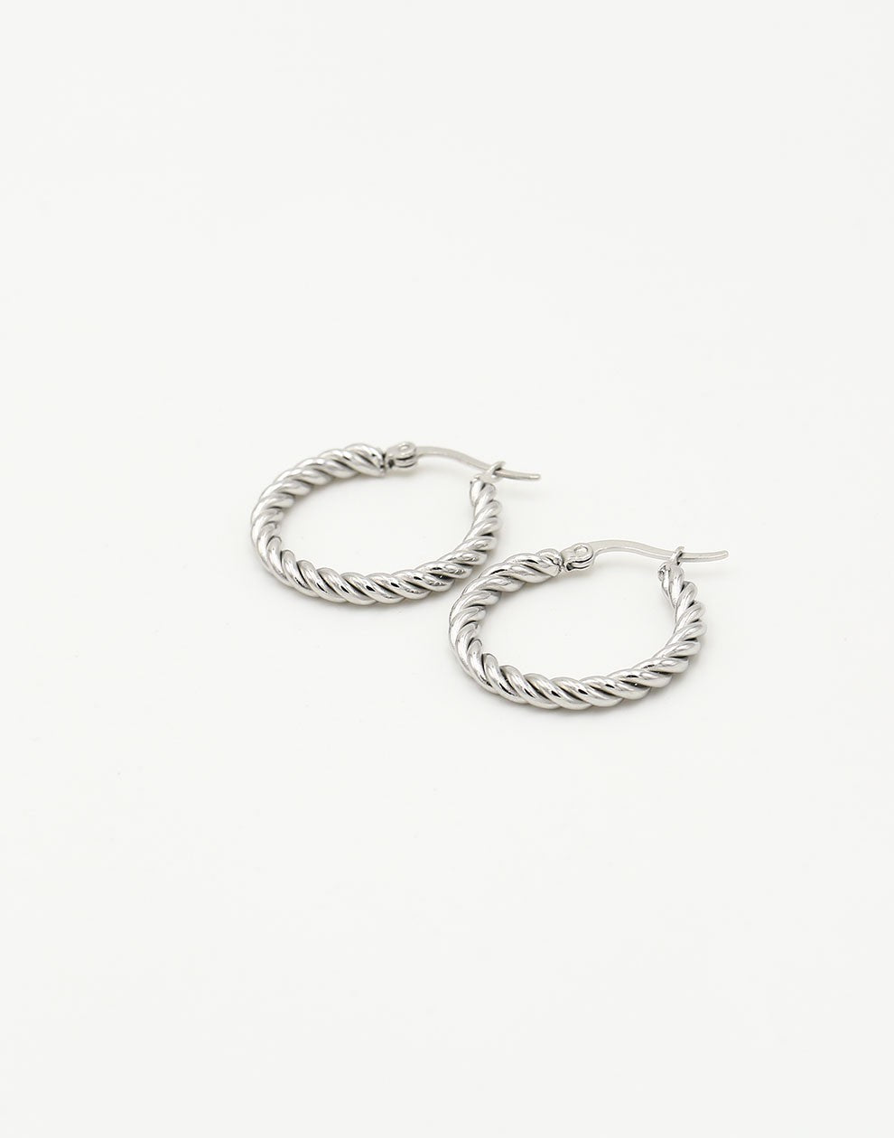 hoops gedraaid 2cm zilverkleurig