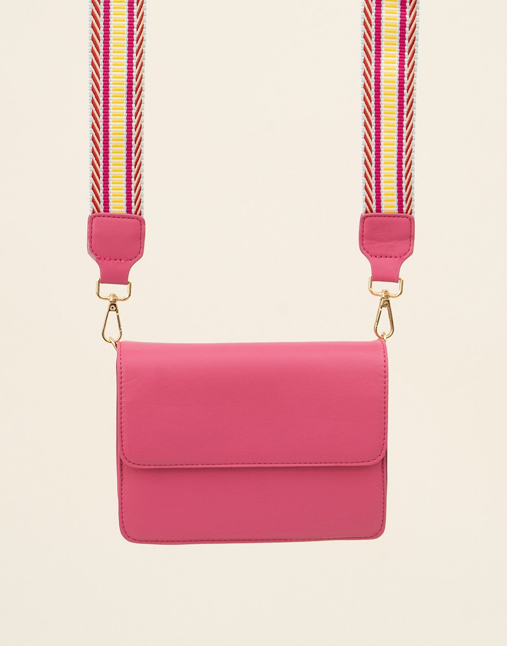 schoudertasje met luxe schouderband fuchsia