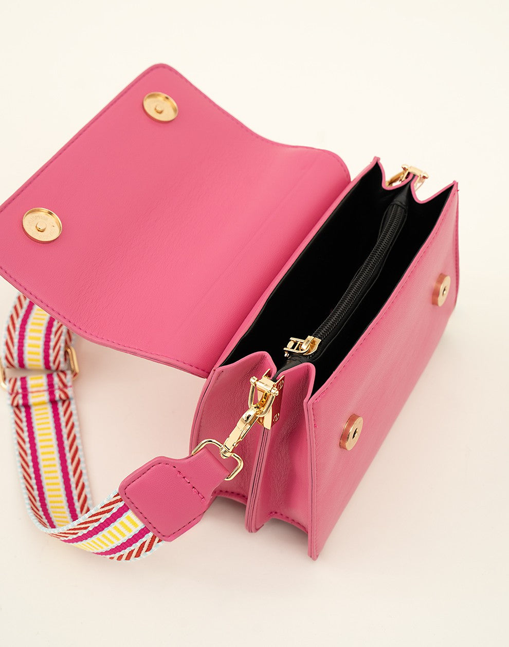 schoudertasje met luxe schouderband fuchsia