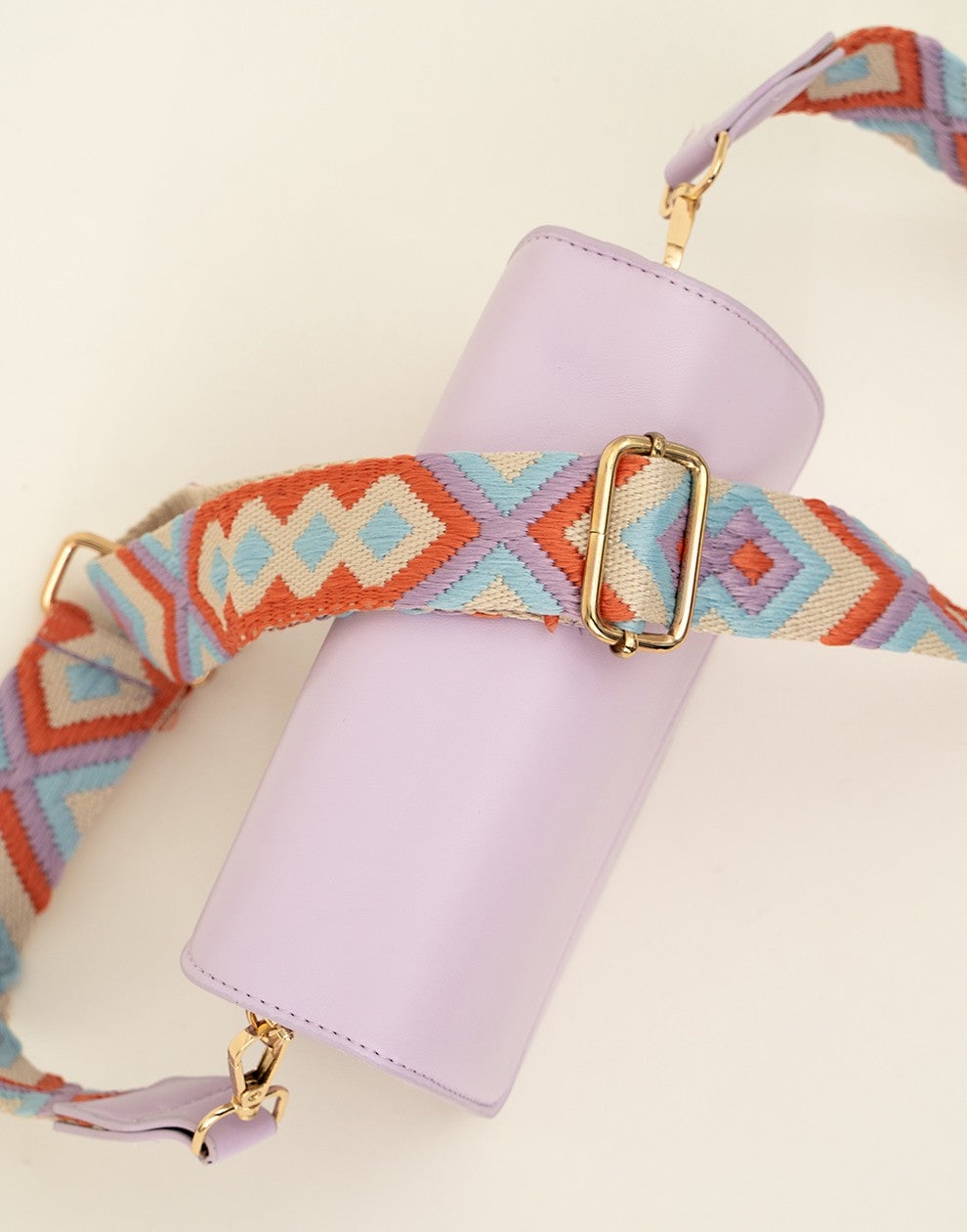 schoudertasje met luxe schouderband lila