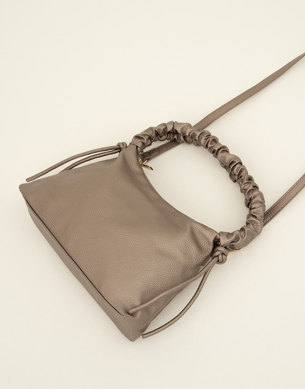 Trendy hand of crossbody tasje brons