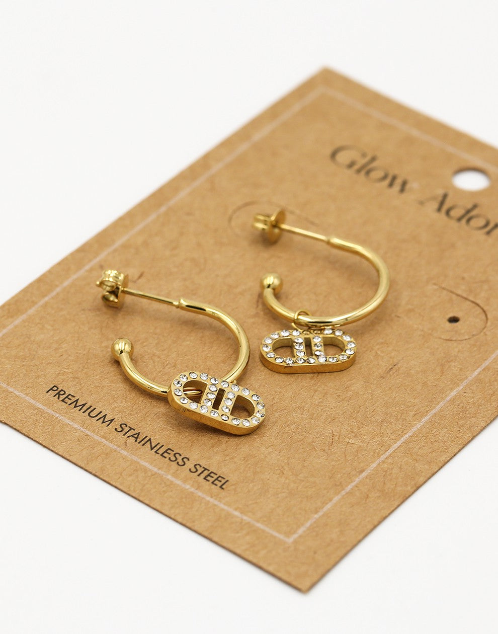 oorhangers DD strass goudkleurig