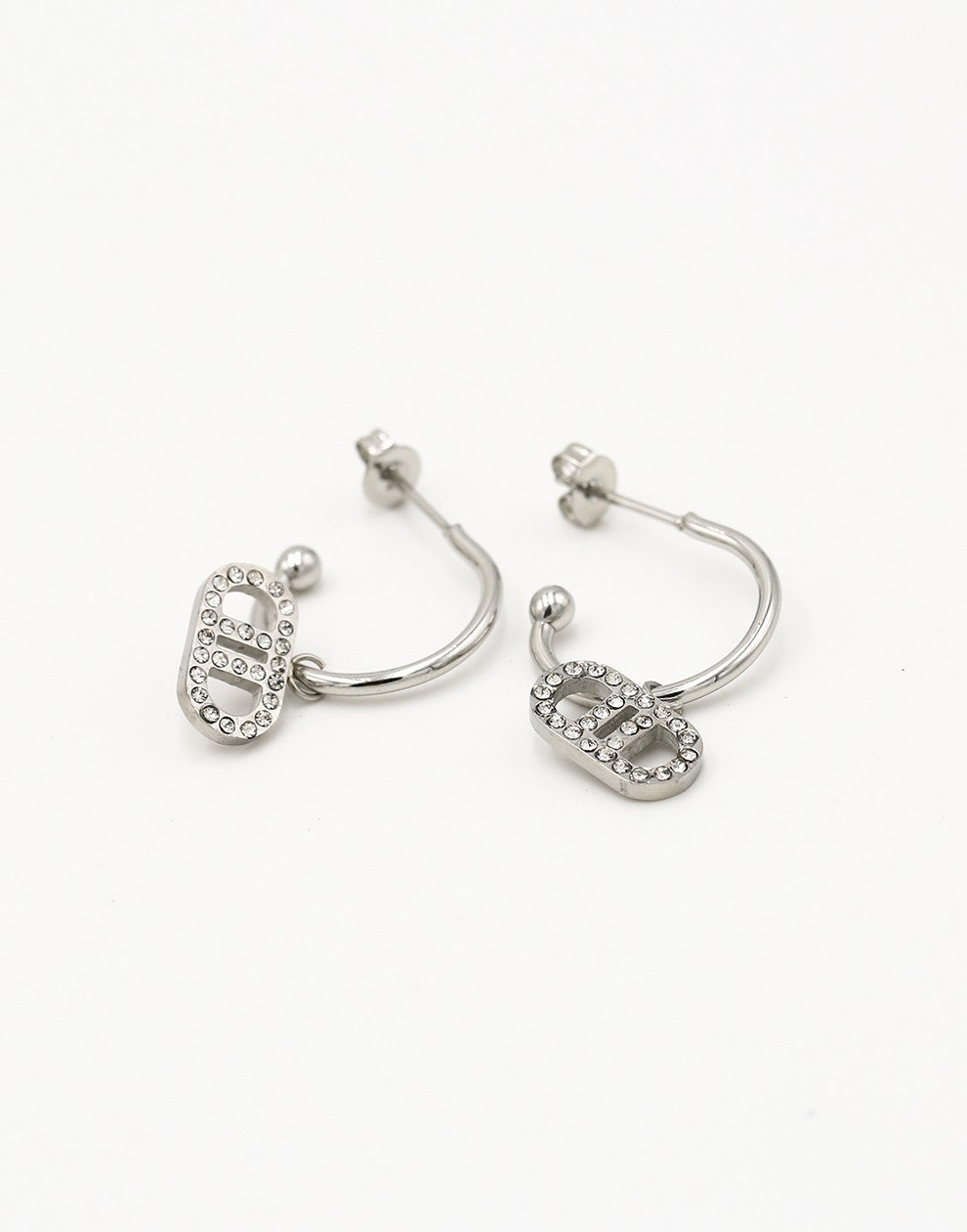 oorhangers DD strass zilverkleurig