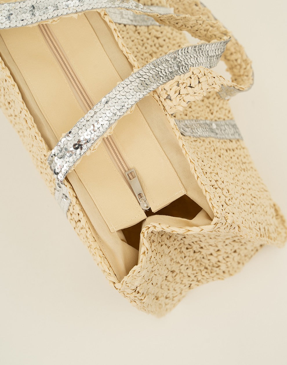 Strand tas met zilverkleurigen pailetten