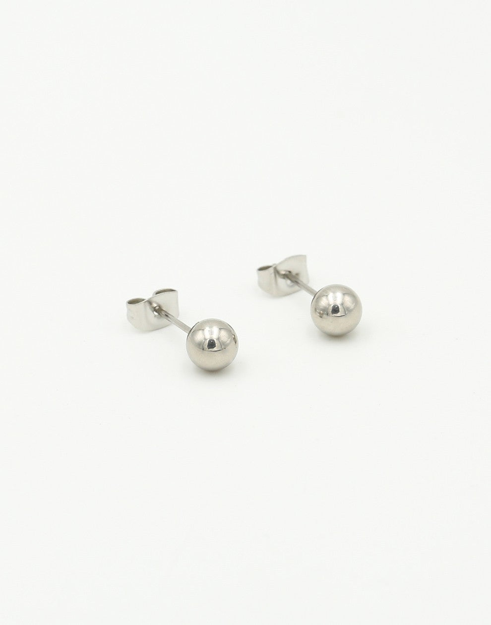 6mm silver-colored earrings