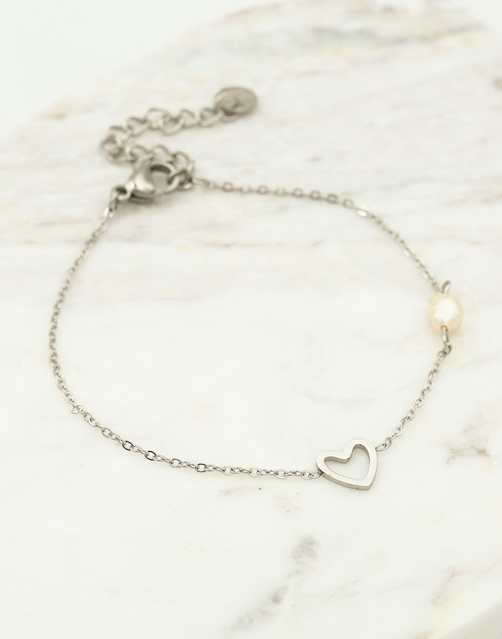 Armband open hartje met parel zilverkleurig