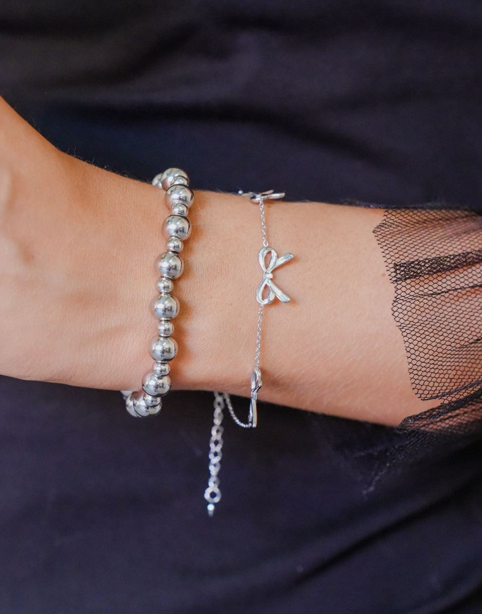 bollen armband zilverkleurig