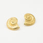 chunky schelp oorbellen goudkleurig