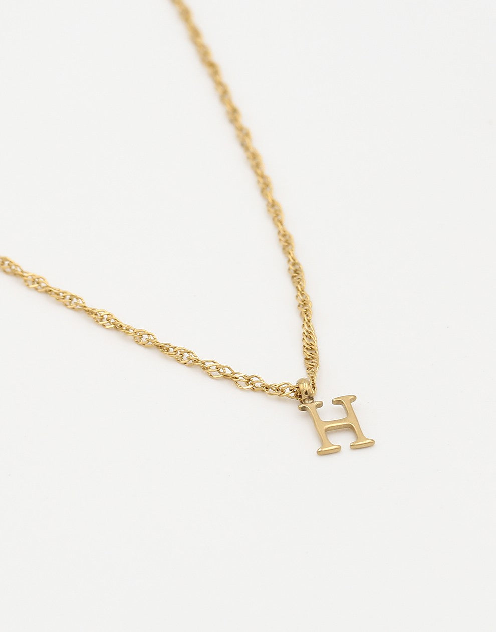 Initial ketting vintage H goudkleurig