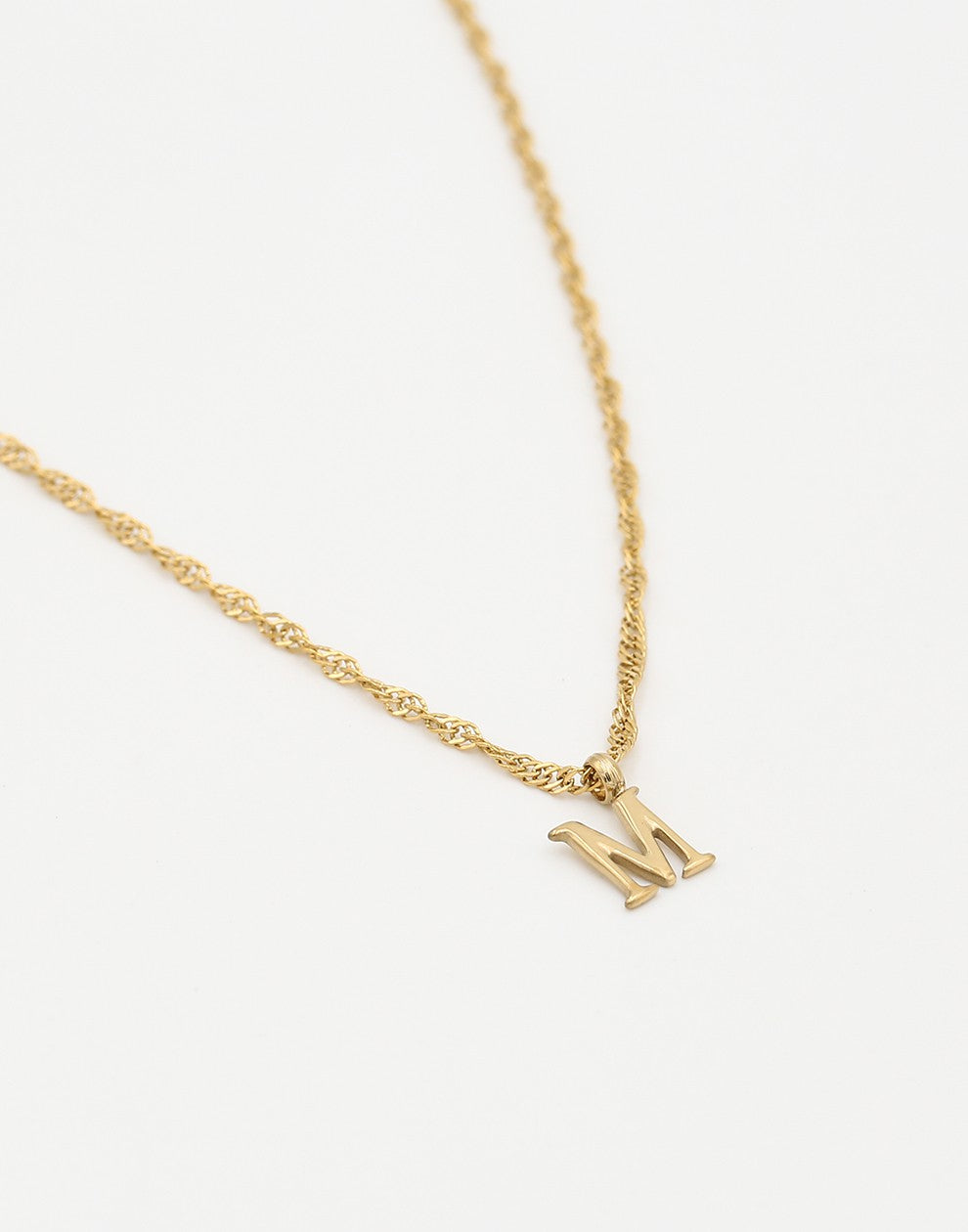 Initial ketting vintage M goudkleurig