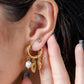 Studs ster met steentjes goudkleurig