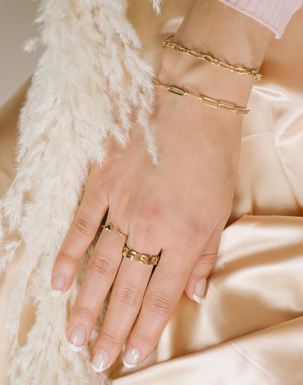 Ring Z patroon goudkleurig