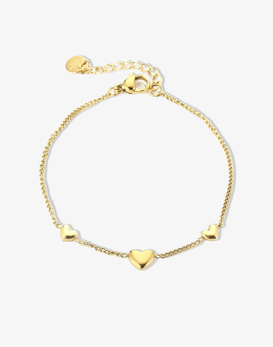Triple hartjes armband goudkleurig