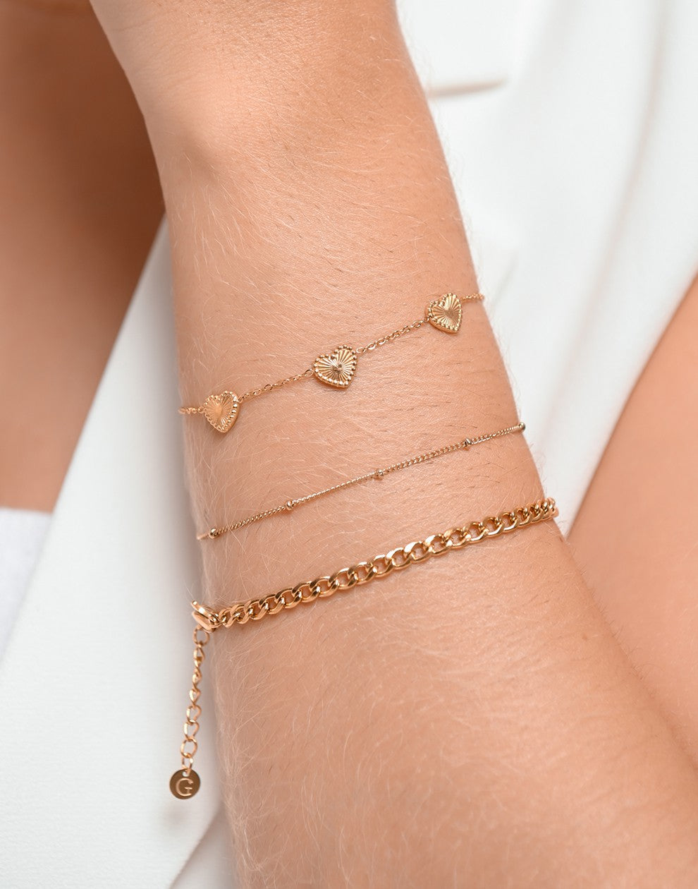 armband vintage hartjes goudkleurig