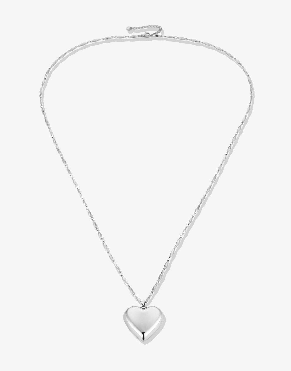 Lange ketting met groot hart zilverkleurig