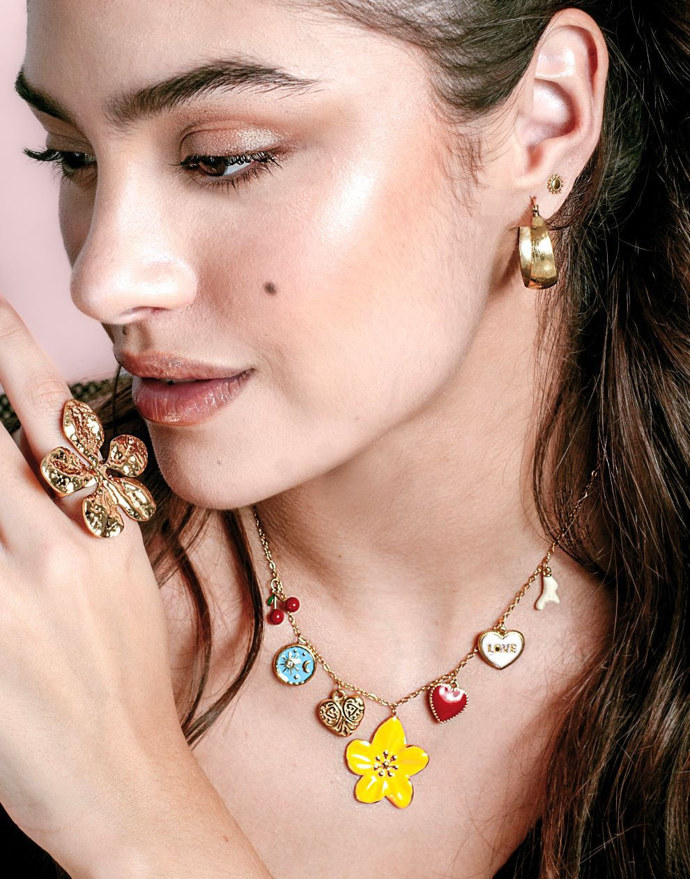 Bedelketting kleuren bedels