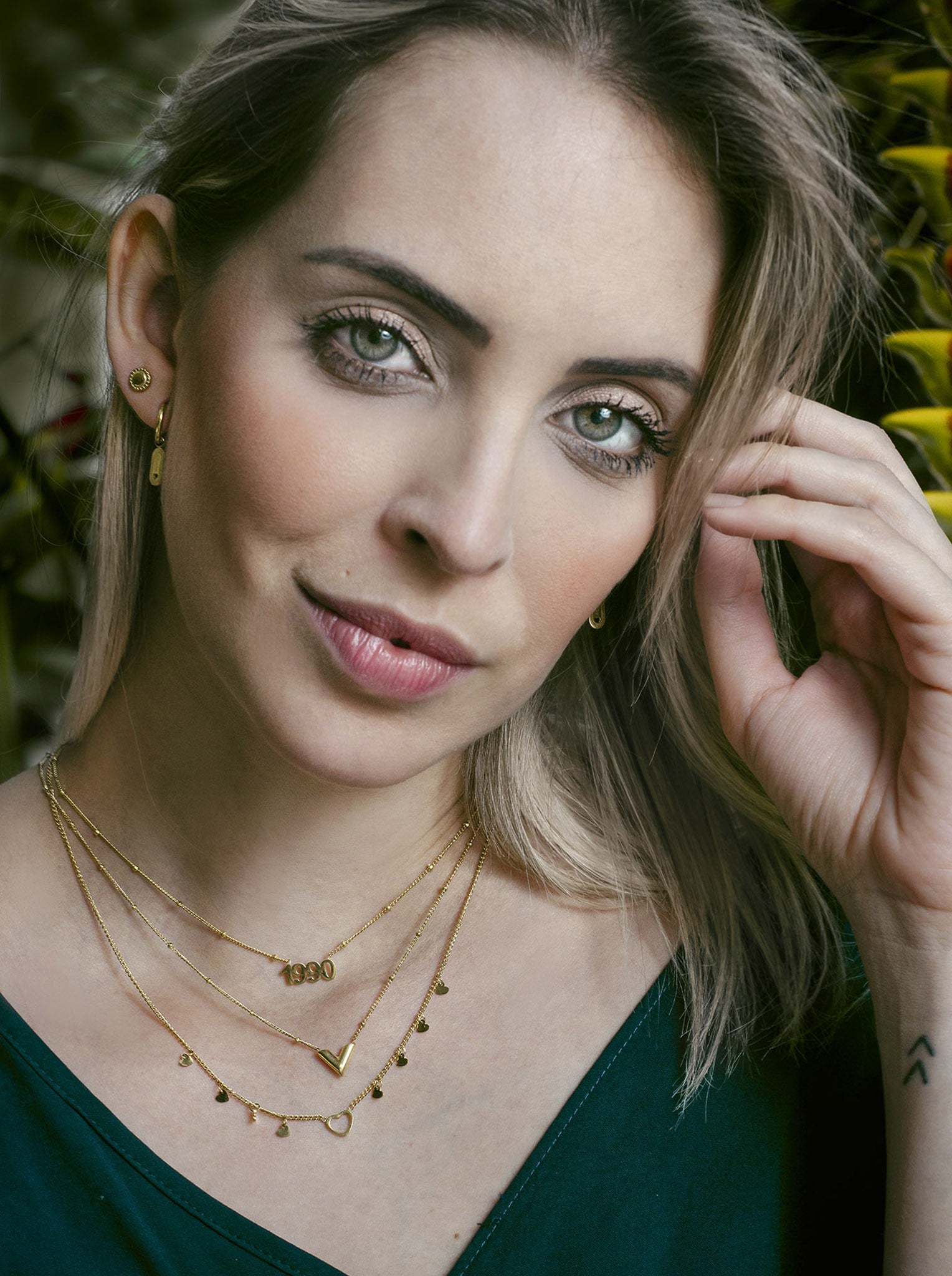 Ketting jaartal 1990 goudkleurig