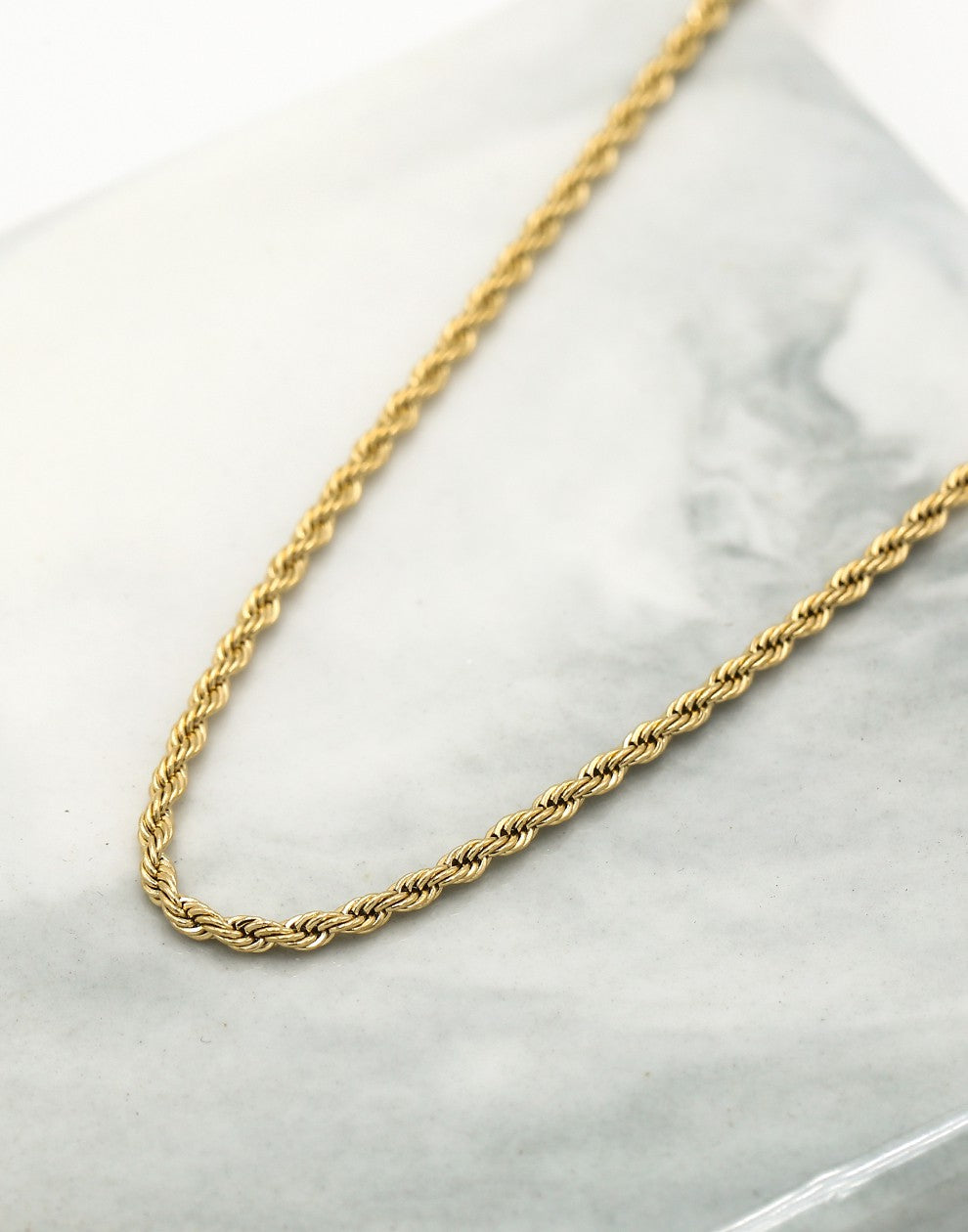 Gedraaide ketting goudkleurig