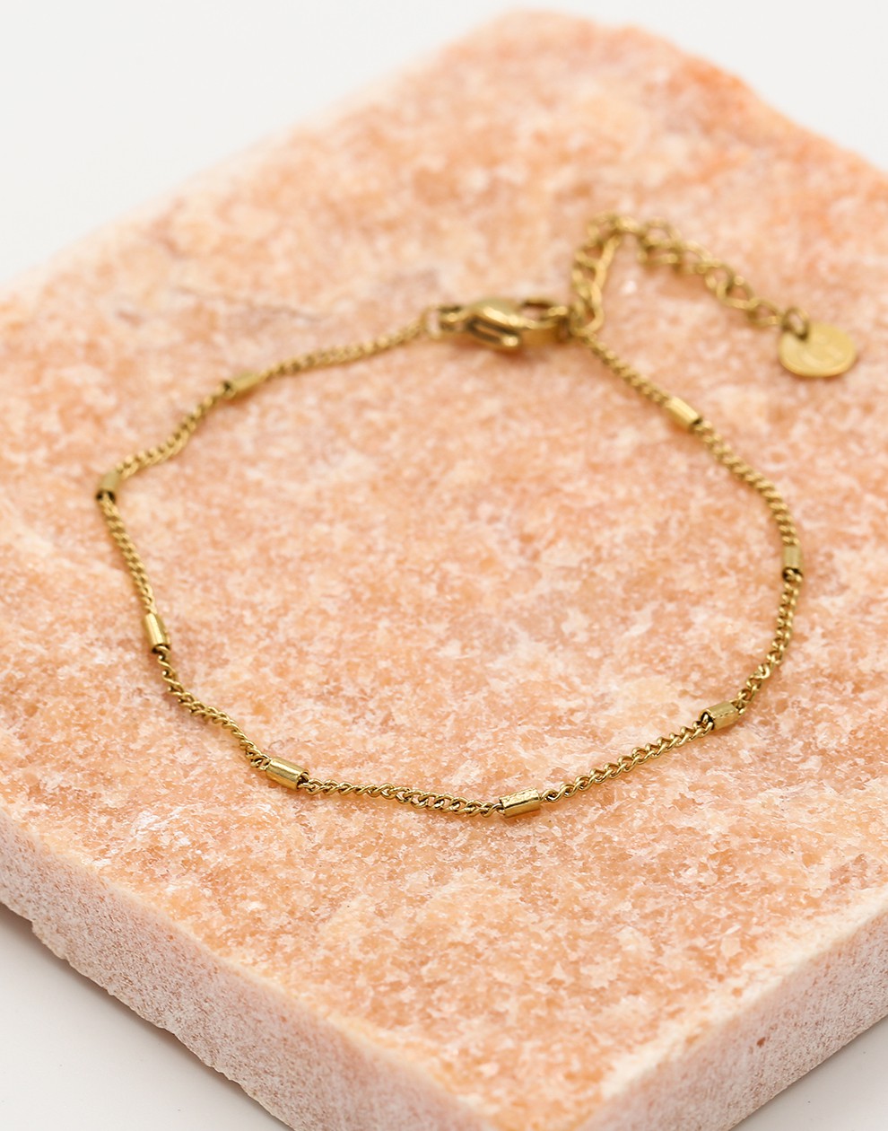 Armband met kleine staafjes goudkleurig