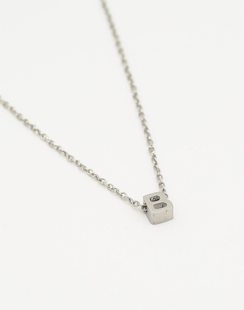 Initialen ketting letter B zilverkleurig
