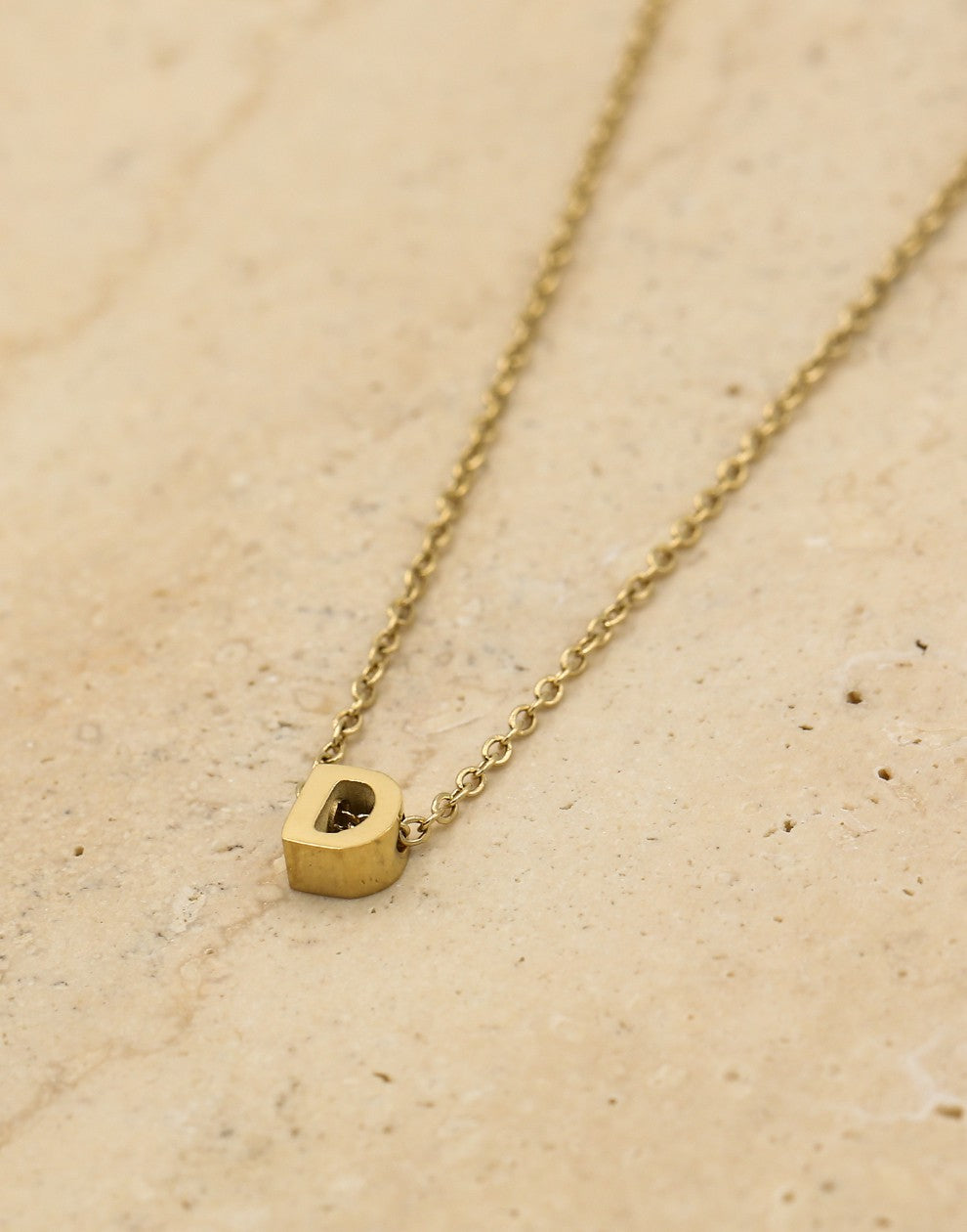 Initialen ketting letter D goudkleurig