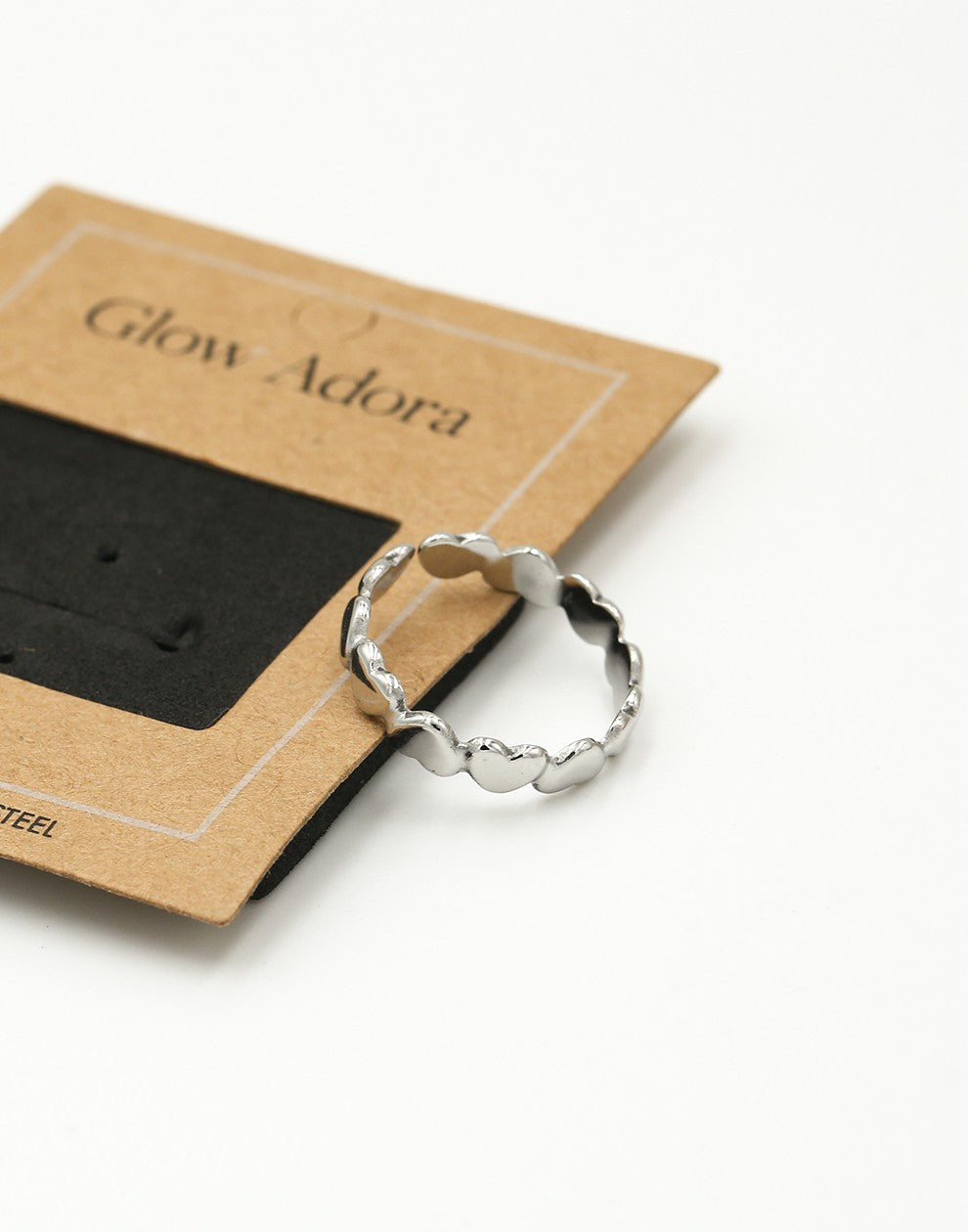 Ring zilverkleurig hartjes