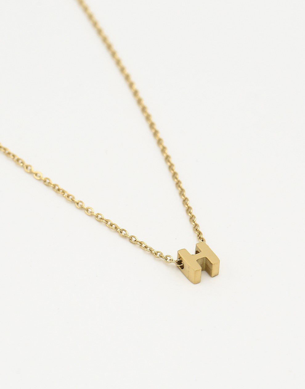 Initialen ketting letter H goudkleurig