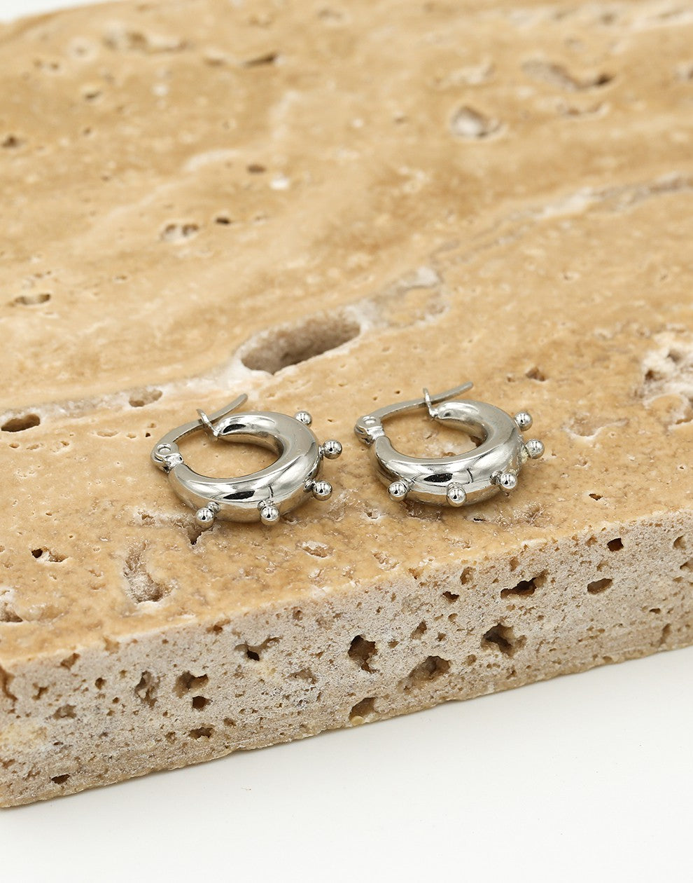 Bali silver-colored earring