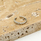 Ring zilverkleurig patroon