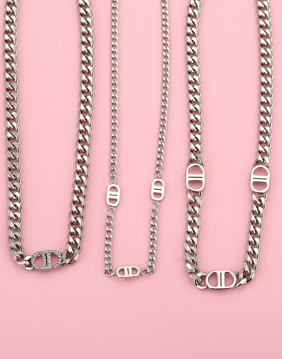 Schakelketting symbool DD zilverkleurig