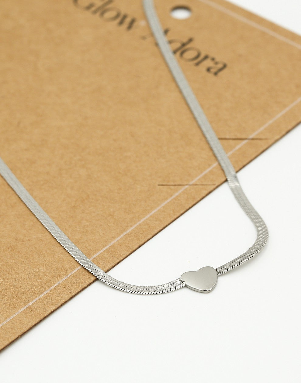 Ketting plat met hartje zilverkleurig