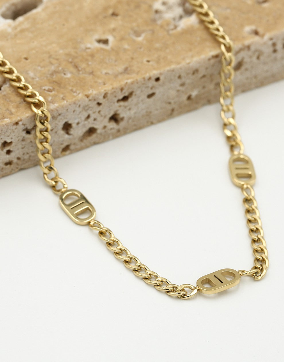 Ketting DD goudkleurig
