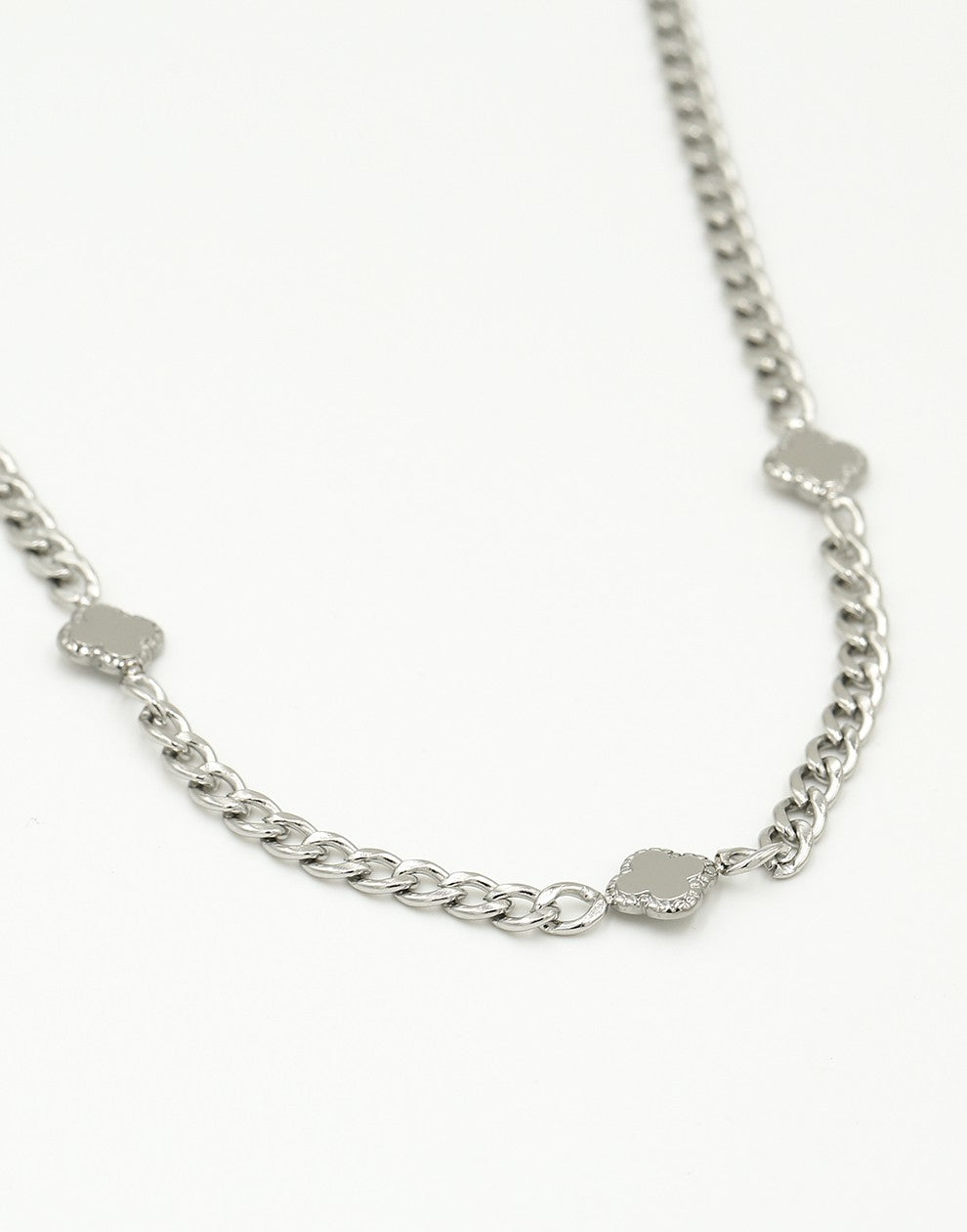 Ketting met klavers zilverkleurig