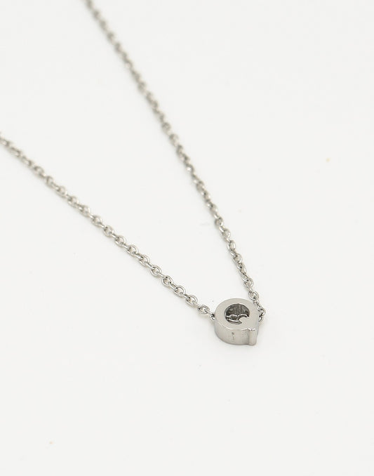 Initialen ketting letter Q zilverkleurig