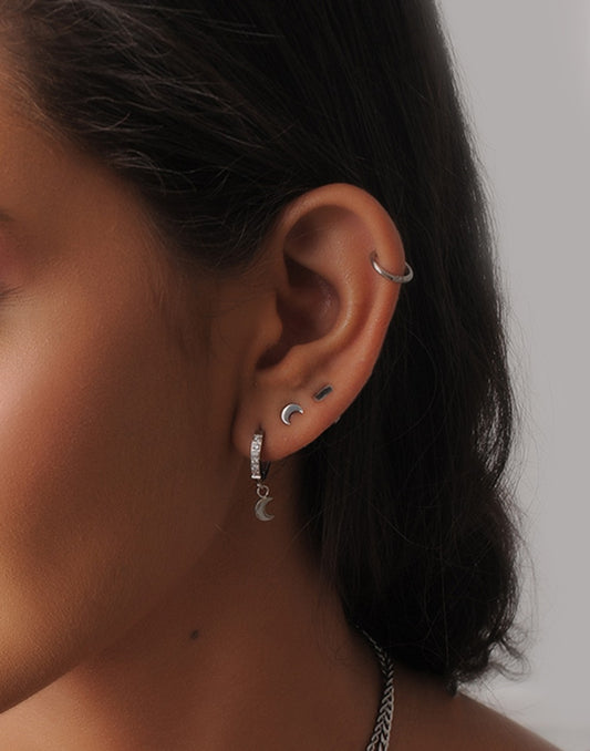 Creool strass met maan zilverkleurig