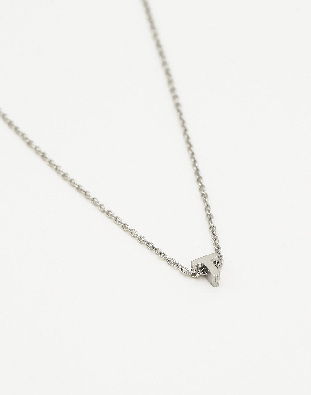 Initialen ketting letter T zilverkleurig