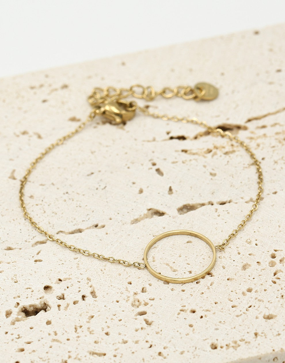 Armband met open rondje 15mm goudkleurig