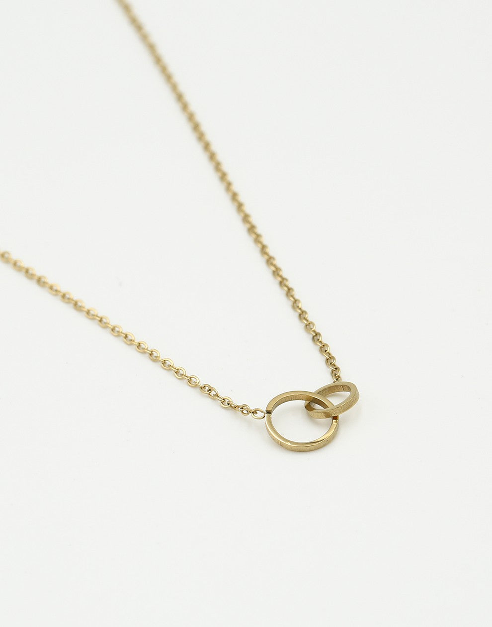 Ketting 2 open rondjes verbonden goudkleurig