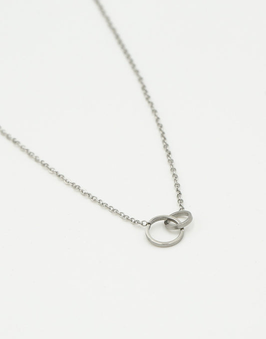 Ketting 2 open rondjes verbonden zilverkleurig