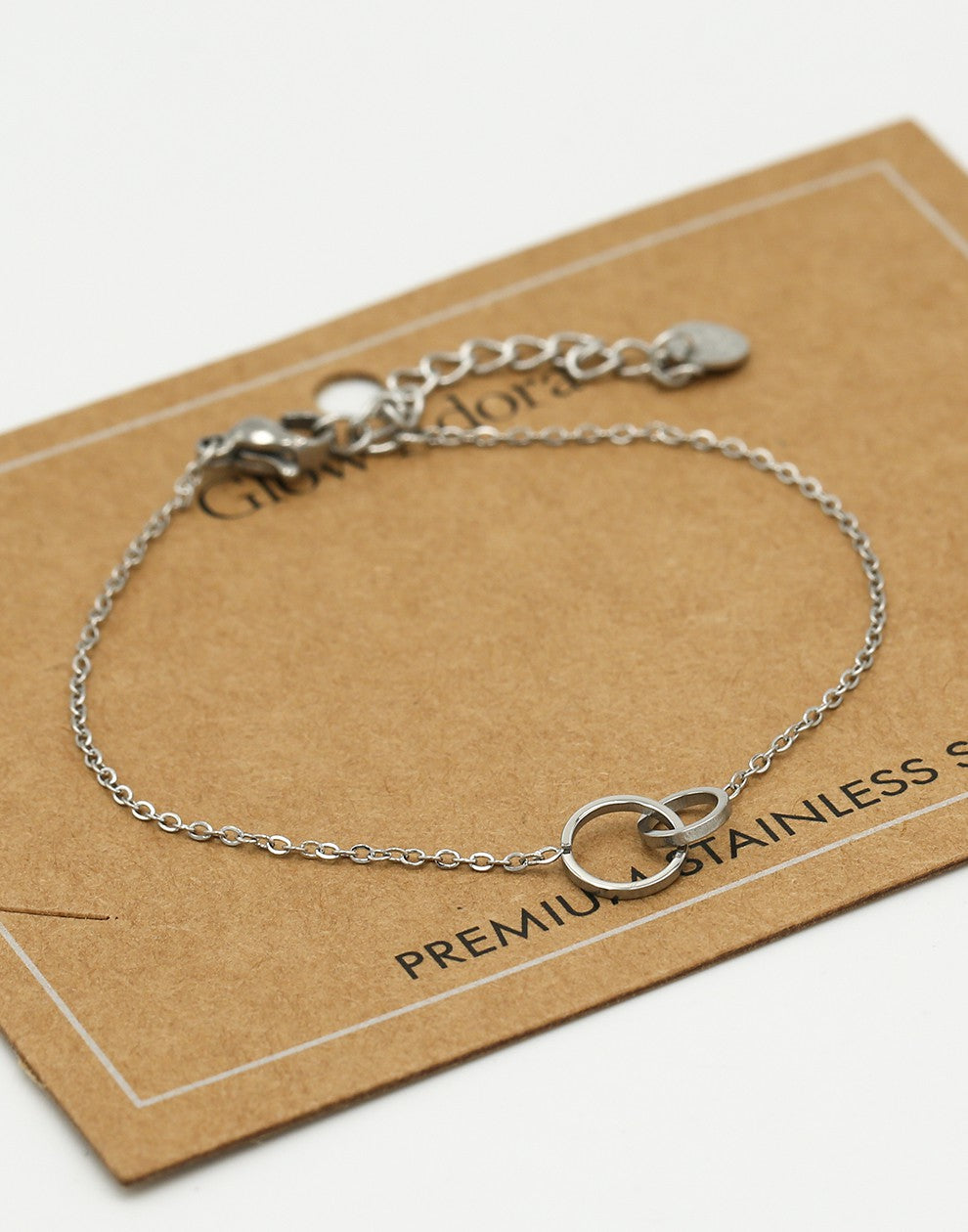 Armband 2 open rondjes verbonden zilverkleurig